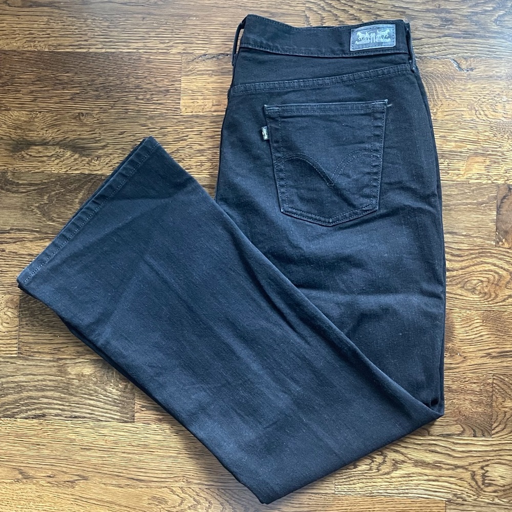 Levi’s 515 Bootcut Jeans